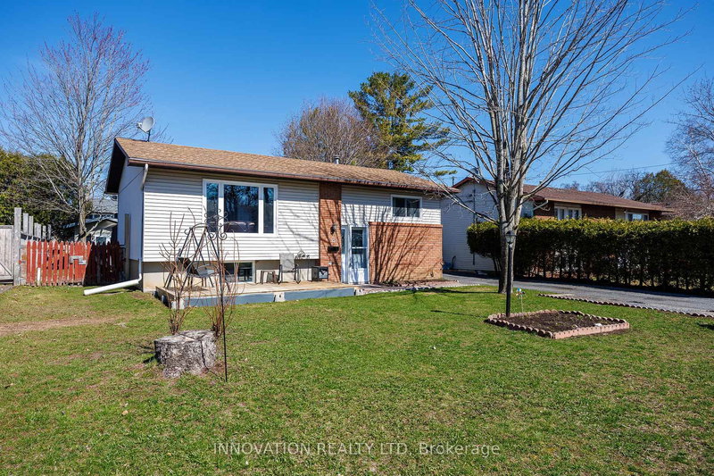 15 Henderson St, Carleton Place, K7C 3Z1 | Image 2