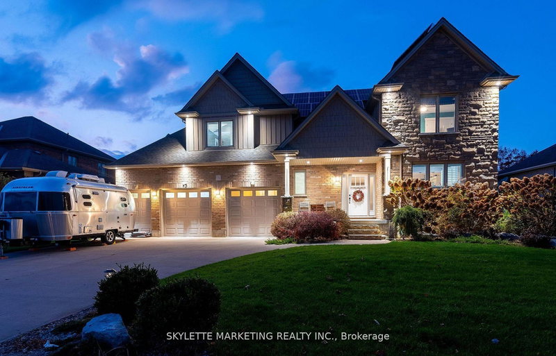 536 Juliana Dr, Strathroy-Caradoc, N0L 1W0 | Image 2