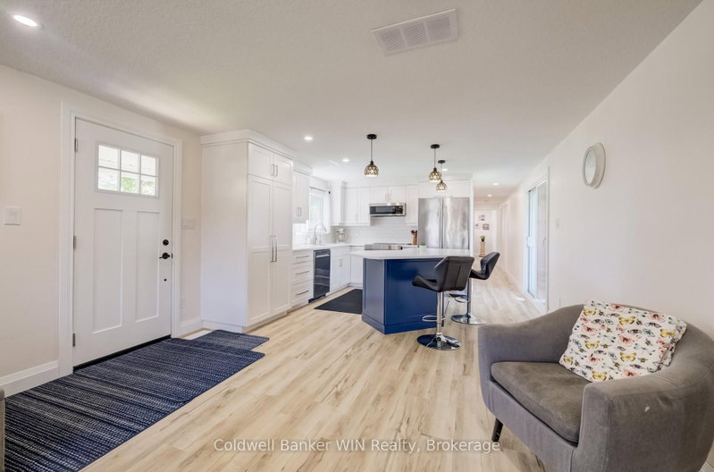 58 2nd Avenue