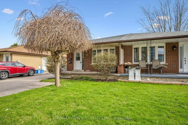 27 Vicmount Dr, Kitchener, N2M 2A2 | Image 2