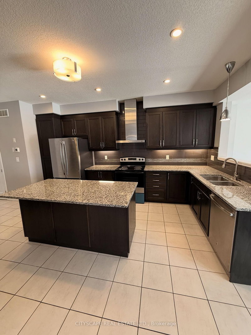 267 Buttonbush St, Waterloo, N2V 0B4 | Image 3