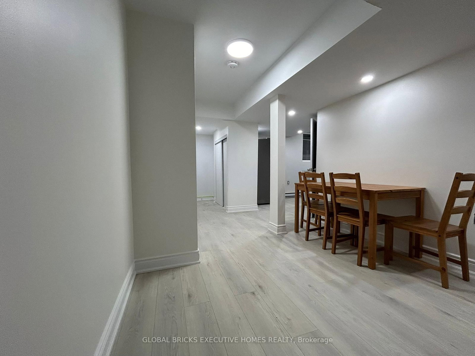 91 HIGGINS Avenue, Unit Basement