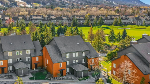 113 - 110 FAIRWAY Court