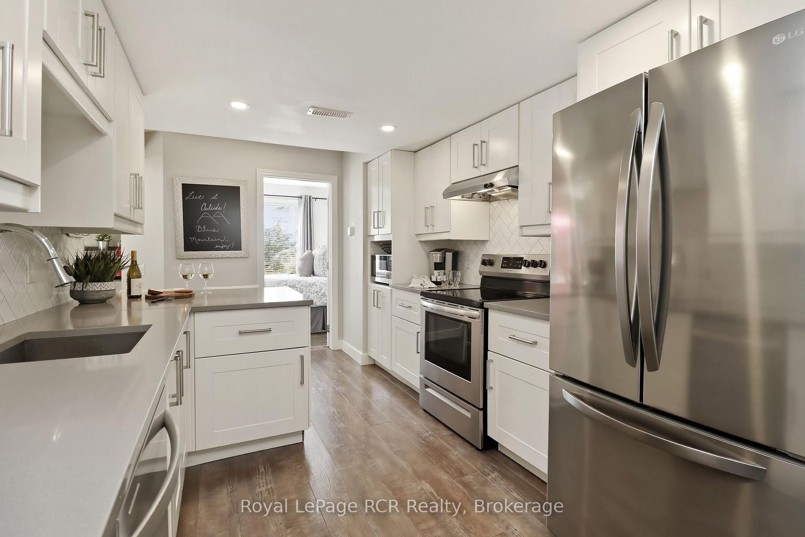 110 FAIRWAY Court, Unit 113 - Photo 38