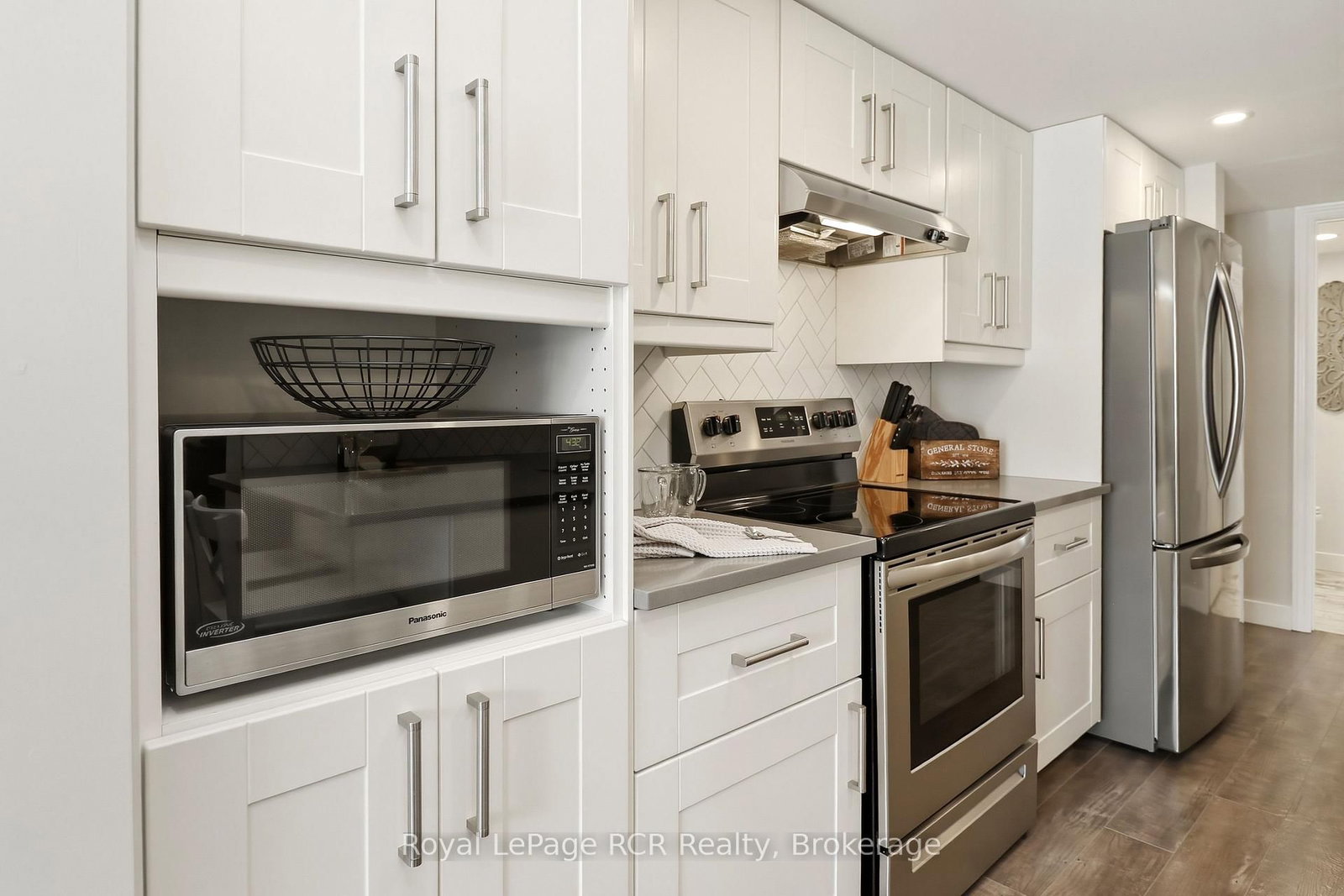 110 FAIRWAY Court, Unit 113 - Photo 41