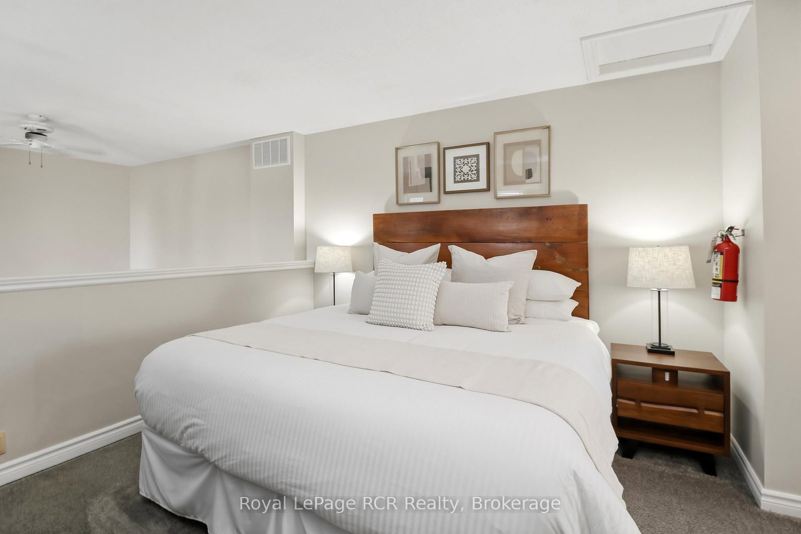110 FAIRWAY Court, Unit 113 - Photo 9