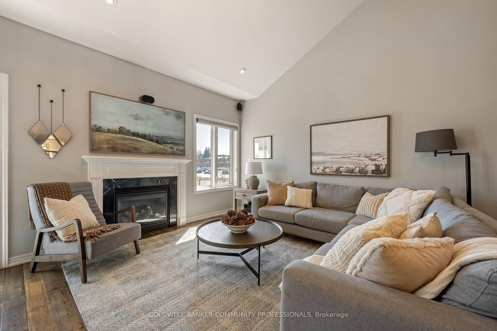 53 Redfern Avenue, Unit 2 - Photo 13