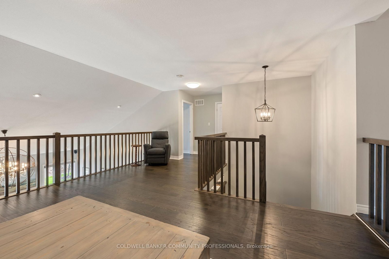 53 Redfern Avenue, Unit 2 - Photo 22