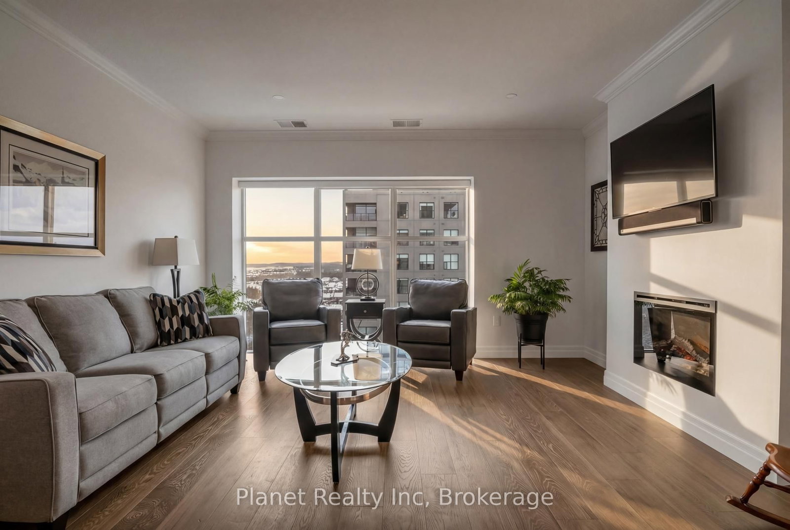 1878 Gordon Street, Unit 910 - Photo 30