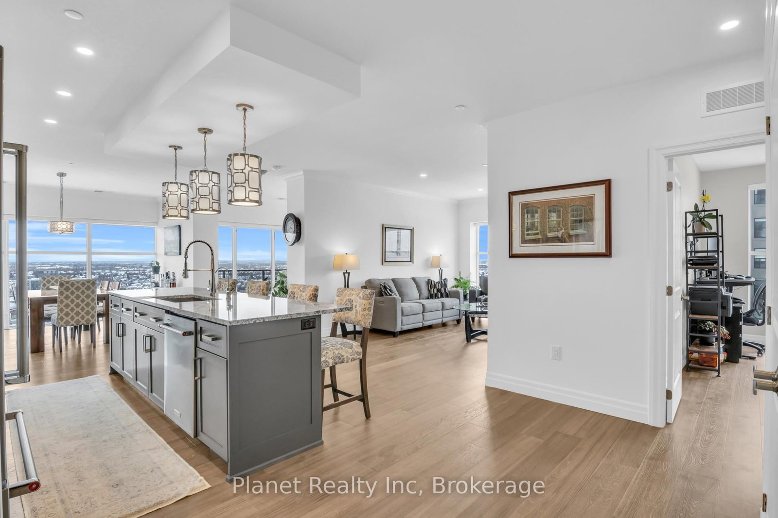 1878 Gordon Street, Unit 910 - Photo 5