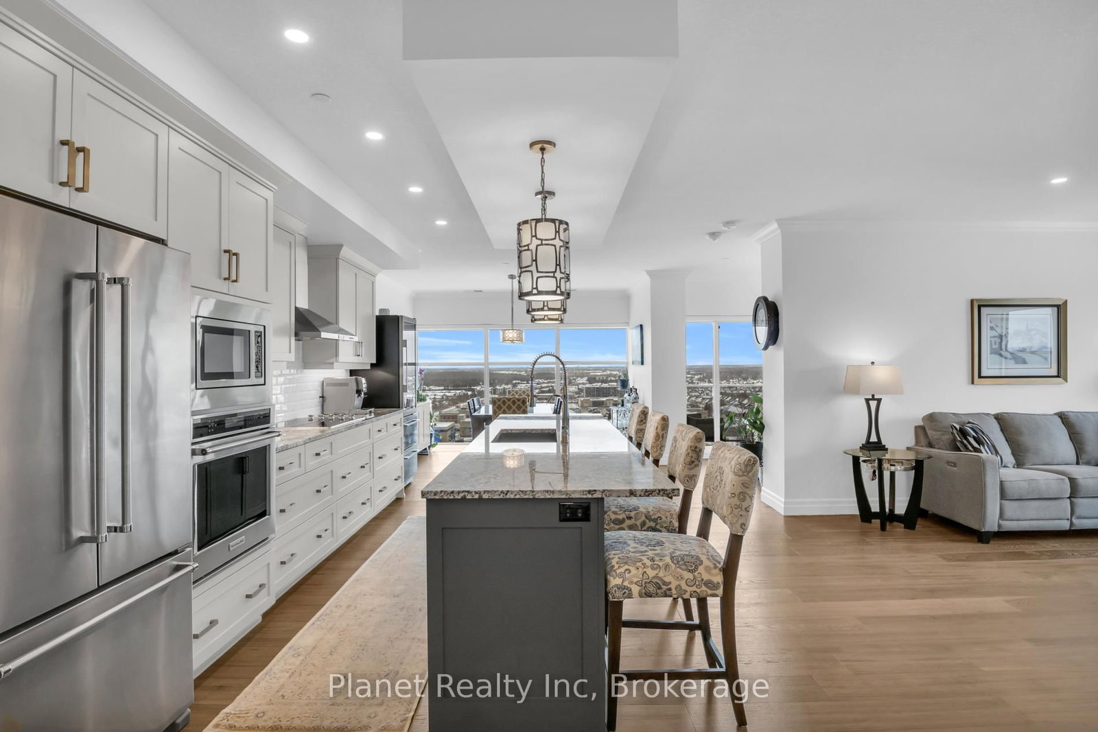 1878 Gordon Street, Unit 910 - Photo 6