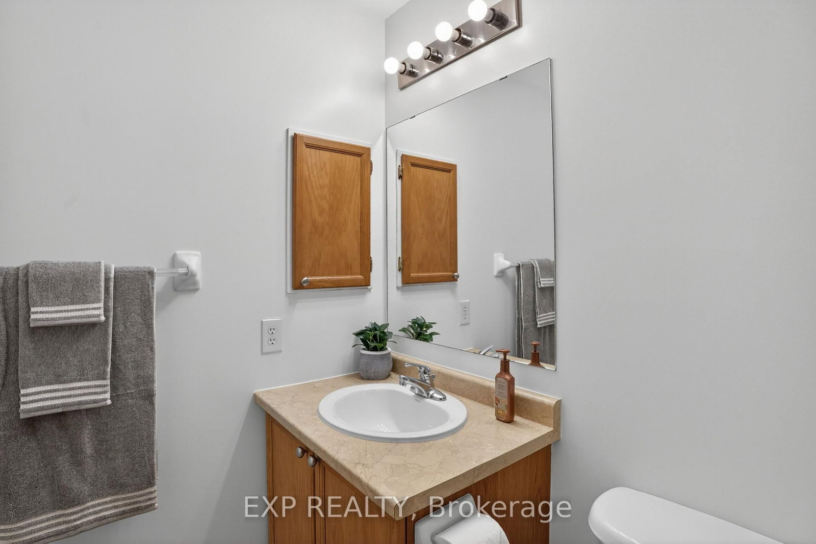 301 BRIGITTA Street - Photo 16