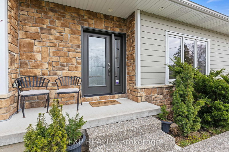 226 Westwood Ave, Fort Erie, L0S 1B0 | Image 3