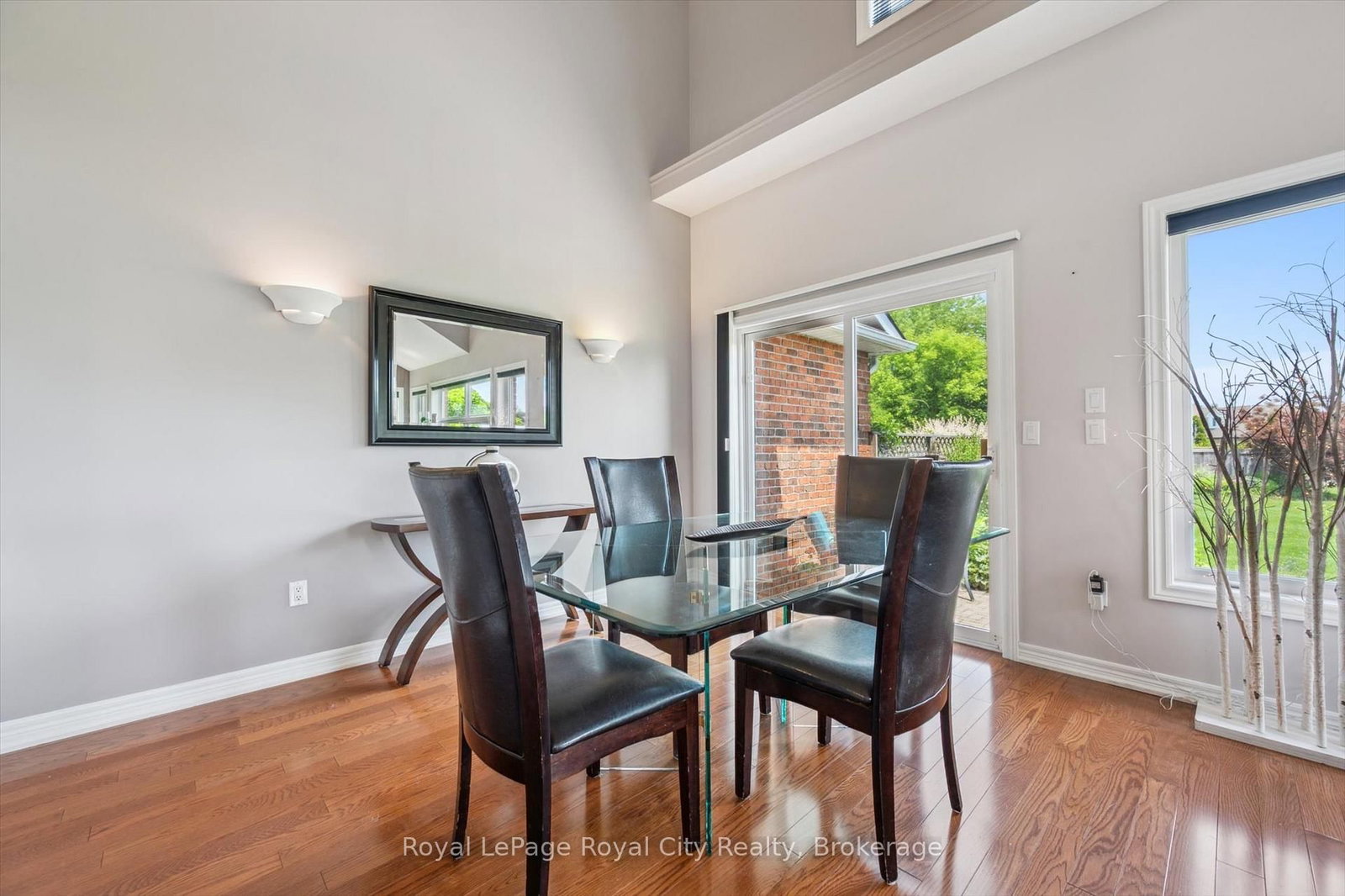 105 Riverwalk Place - Photo 11