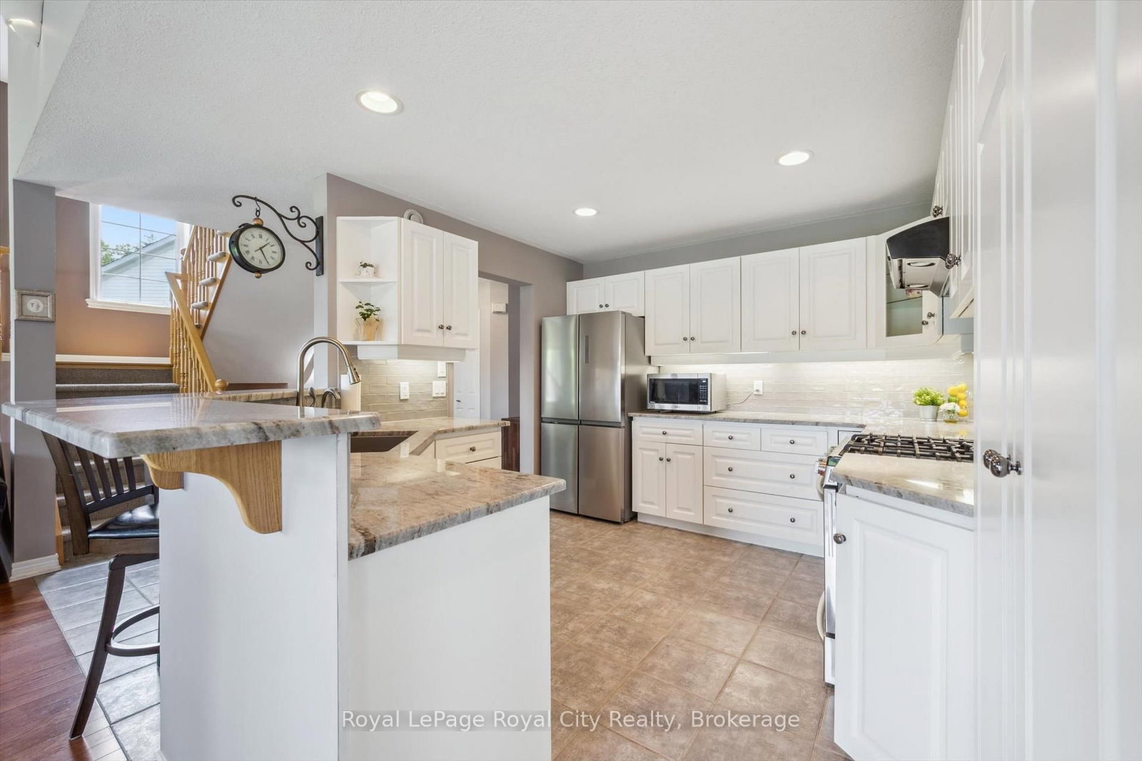105 Riverwalk Place - Photo 14
