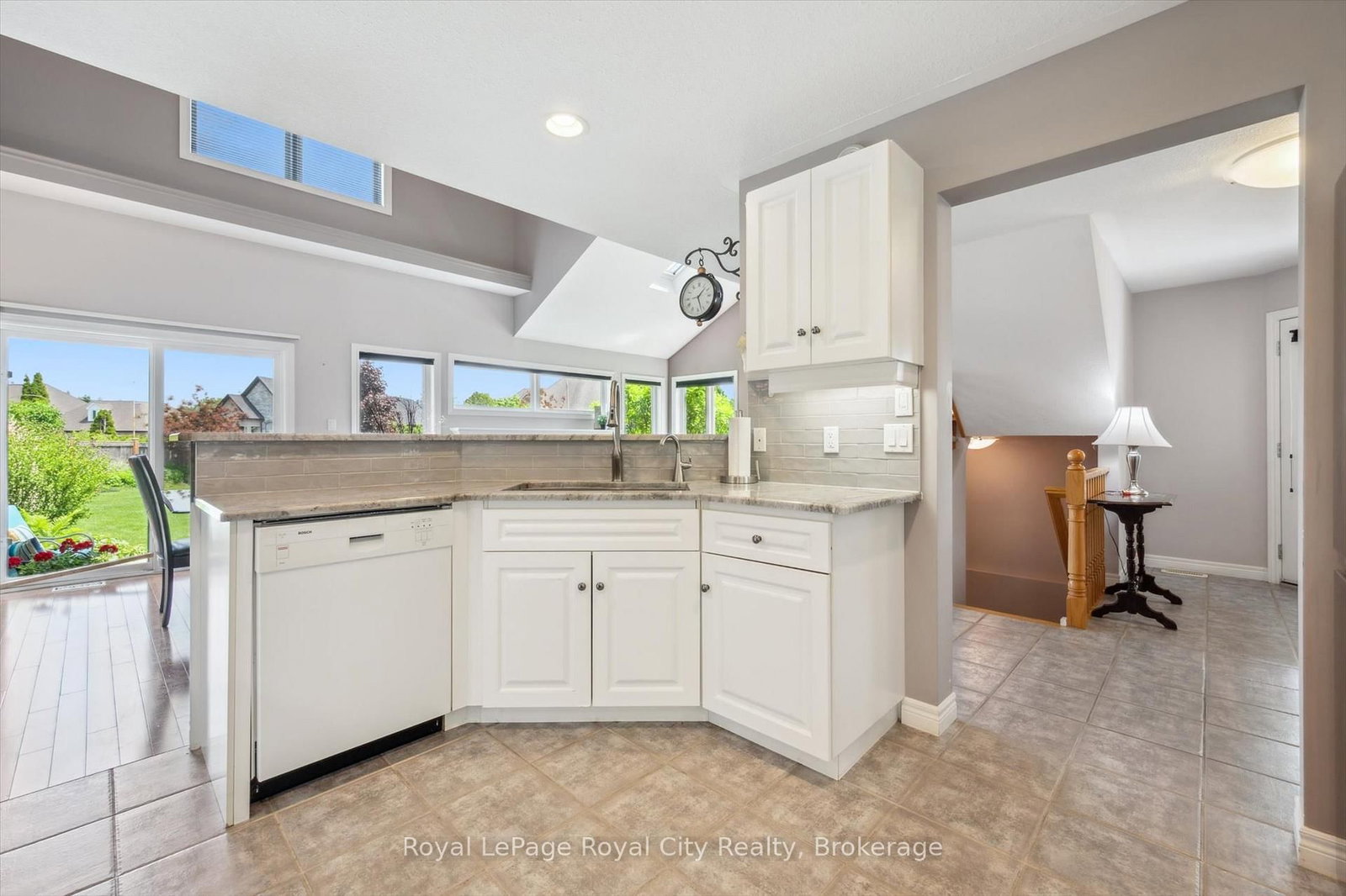 105 Riverwalk Place - Photo 17