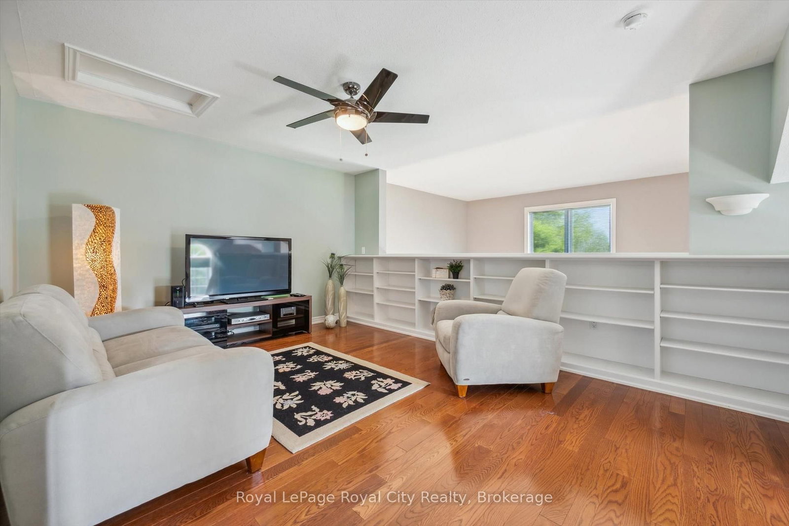 105 Riverwalk Place - Photo 23