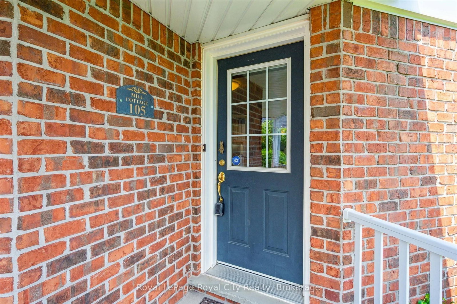 105 Riverwalk Place - Photo 3