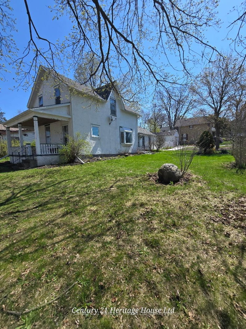 152 Charles St E, Ingersoll, N5C 1K2 | Image 2