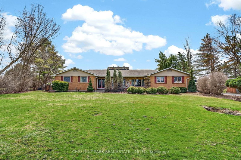 729 County Road 3, Prince Edward County, Ontario