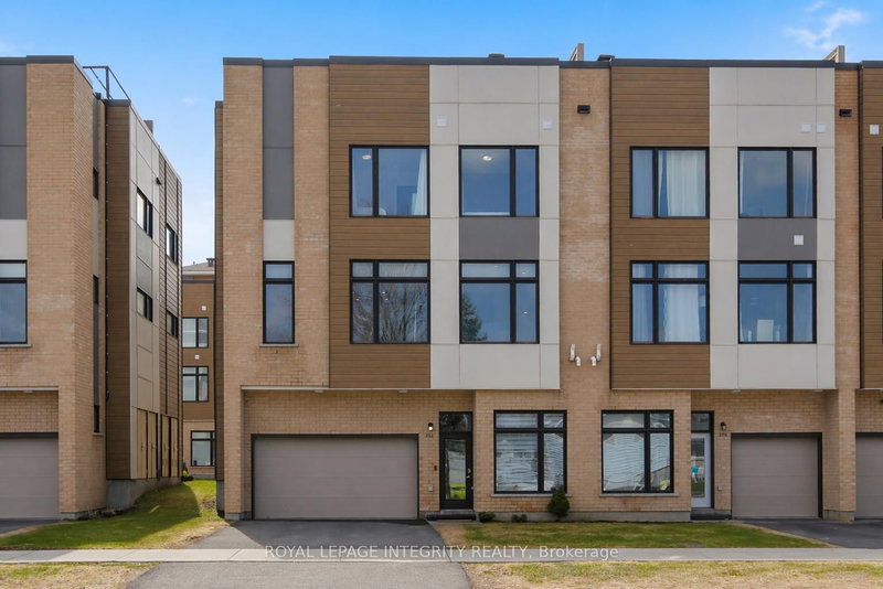 2722 Draper Ave, Ottawa, K2H 0C4 | Image 2