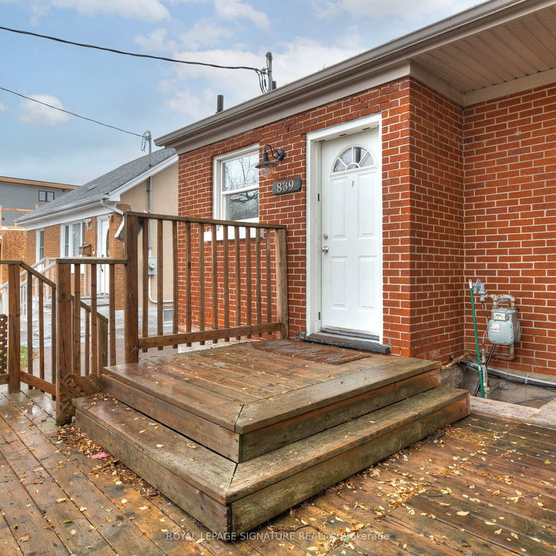 839 Stirling Ave S, Kitchener, N2M 3K4 | Image 2