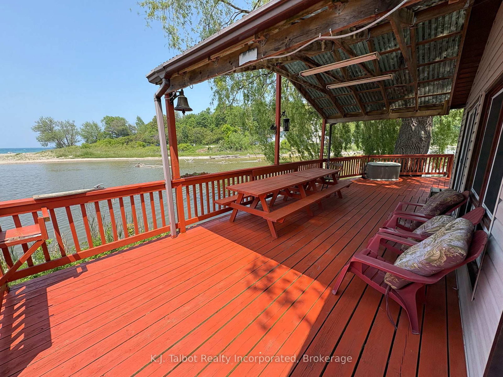 11 Apple Lane • Ashfield-Colborne-Wawanosh, ON photo 10