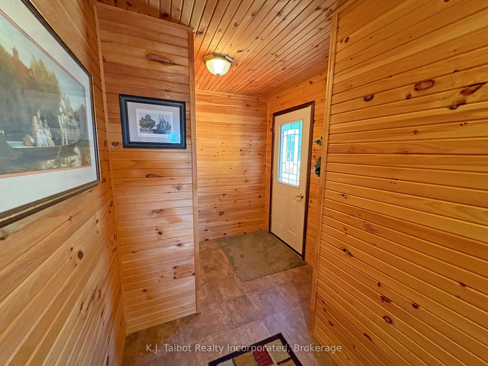 11 Apple Lane • Ashfield-Colborne-Wawanosh, ON photo 15