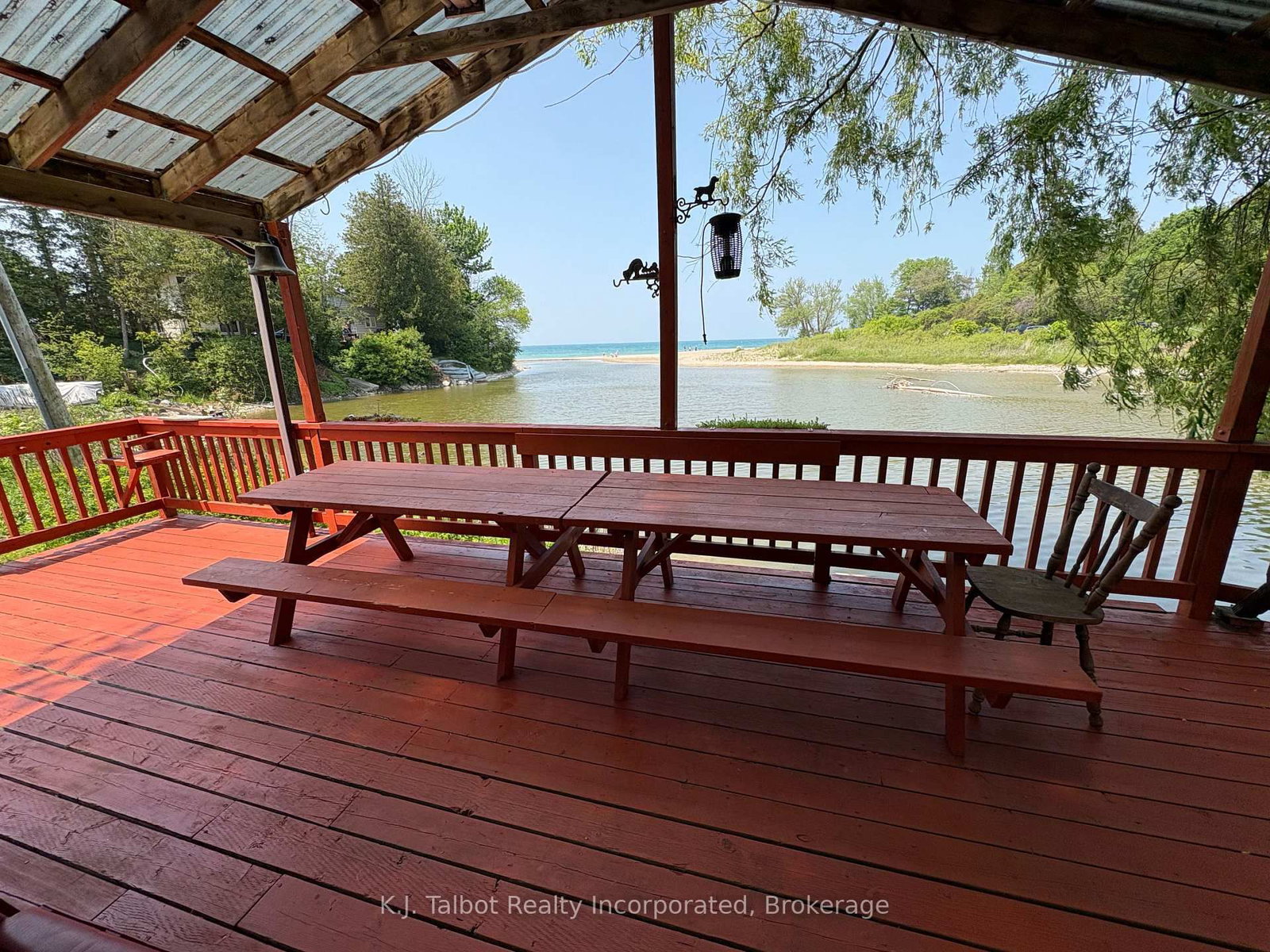 11 Apple Lane • Ashfield-Colborne-Wawanosh, ON photo 9