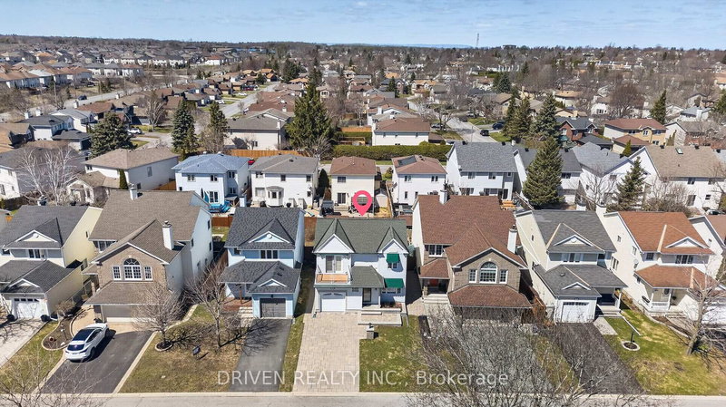 30 Peacock Cres, Ottawa, K2J 3P6 | Image 2
