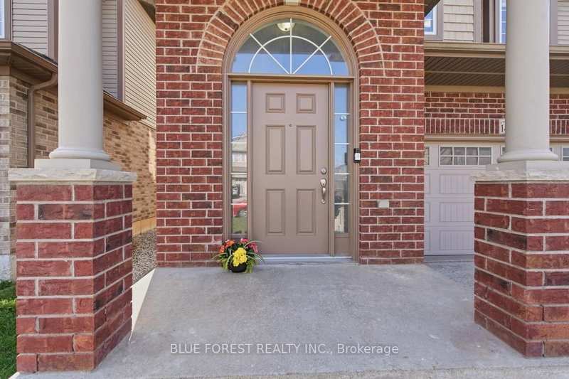 1408 Devos Dr, London North, N5X 4L1 | Image 3