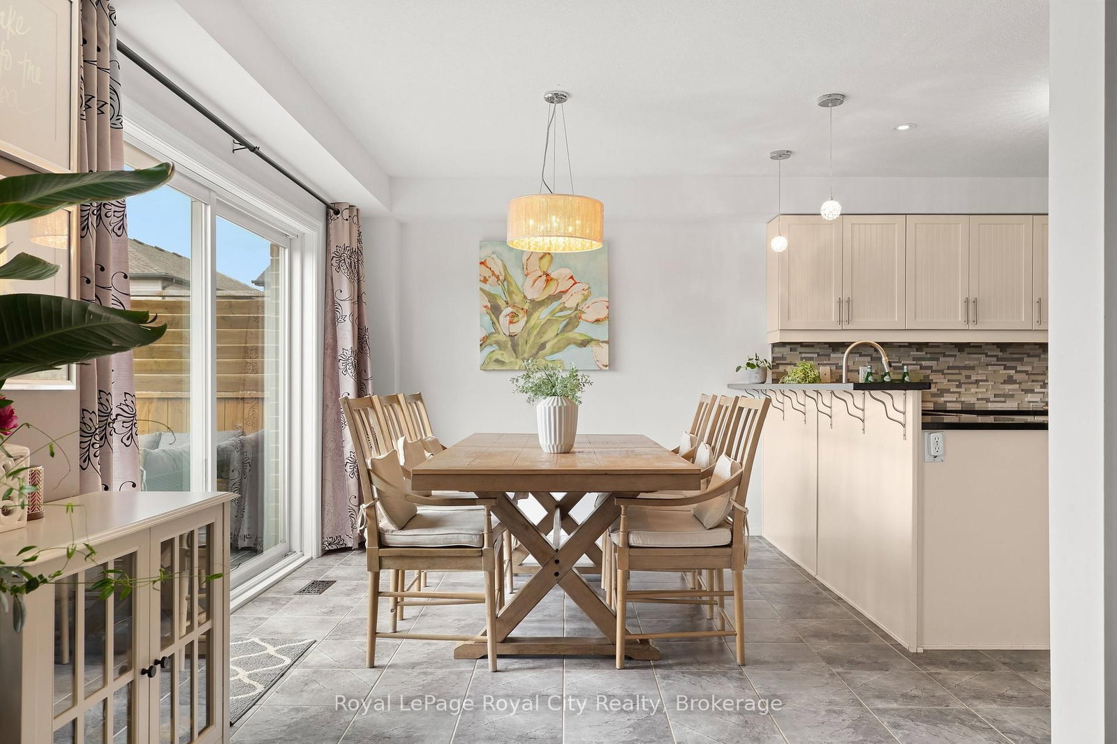 28 Newcastle Court - Photo 11