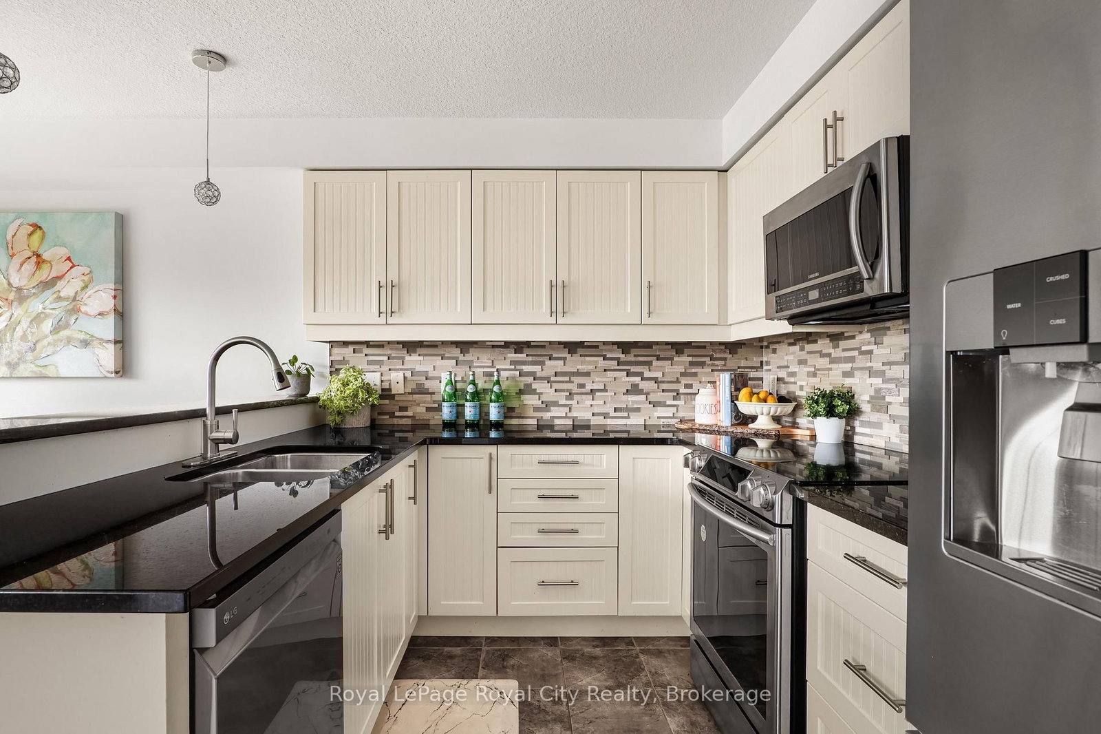 28 Newcastle Court - Photo 15