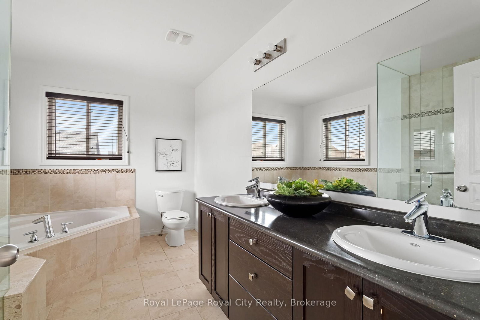 28 Newcastle Court - Photo 23