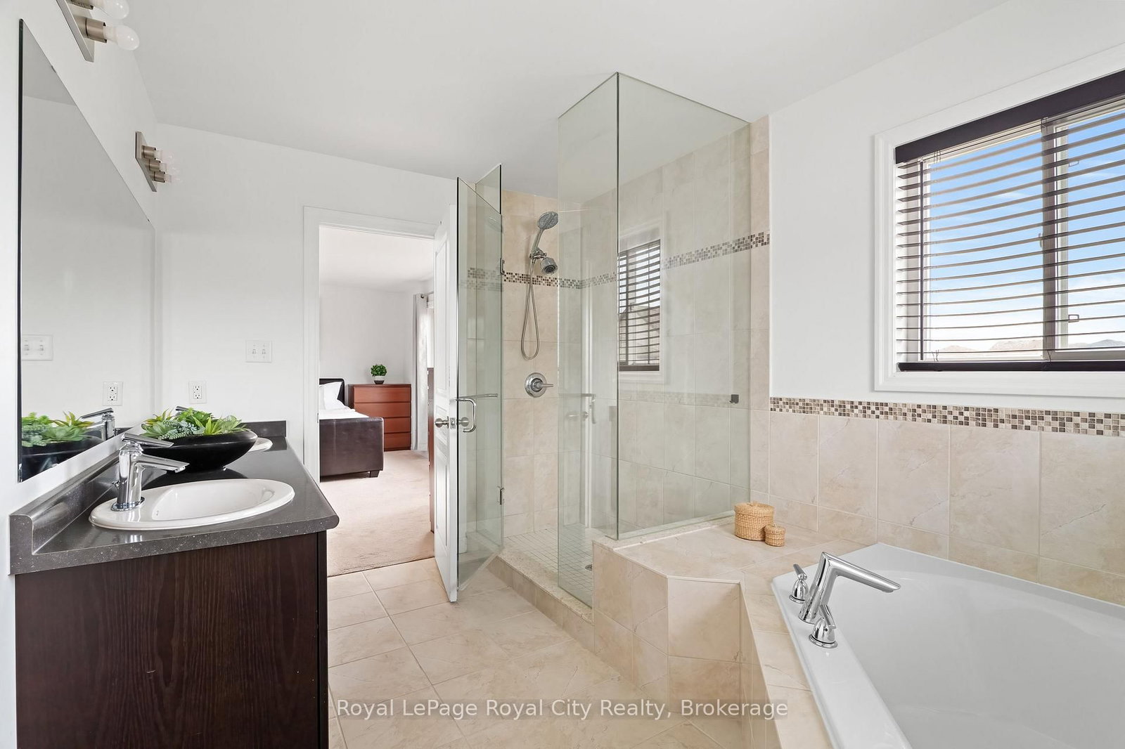 28 Newcastle Court - Photo 24