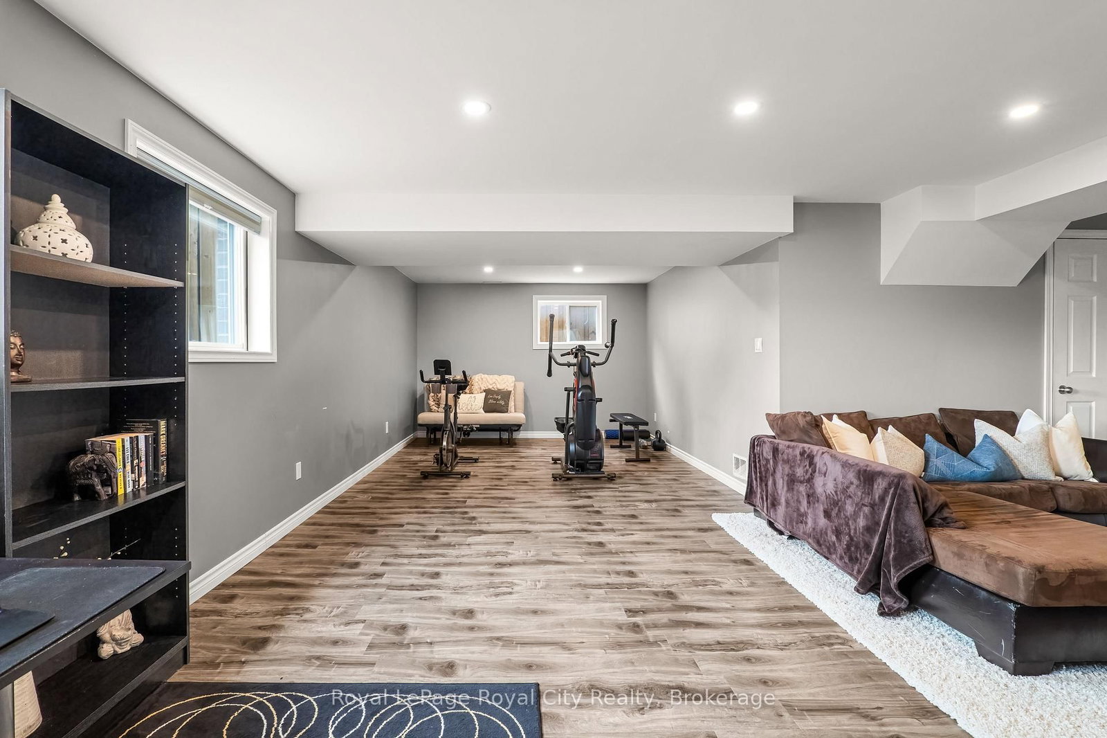 28 Newcastle Court - Photo 36