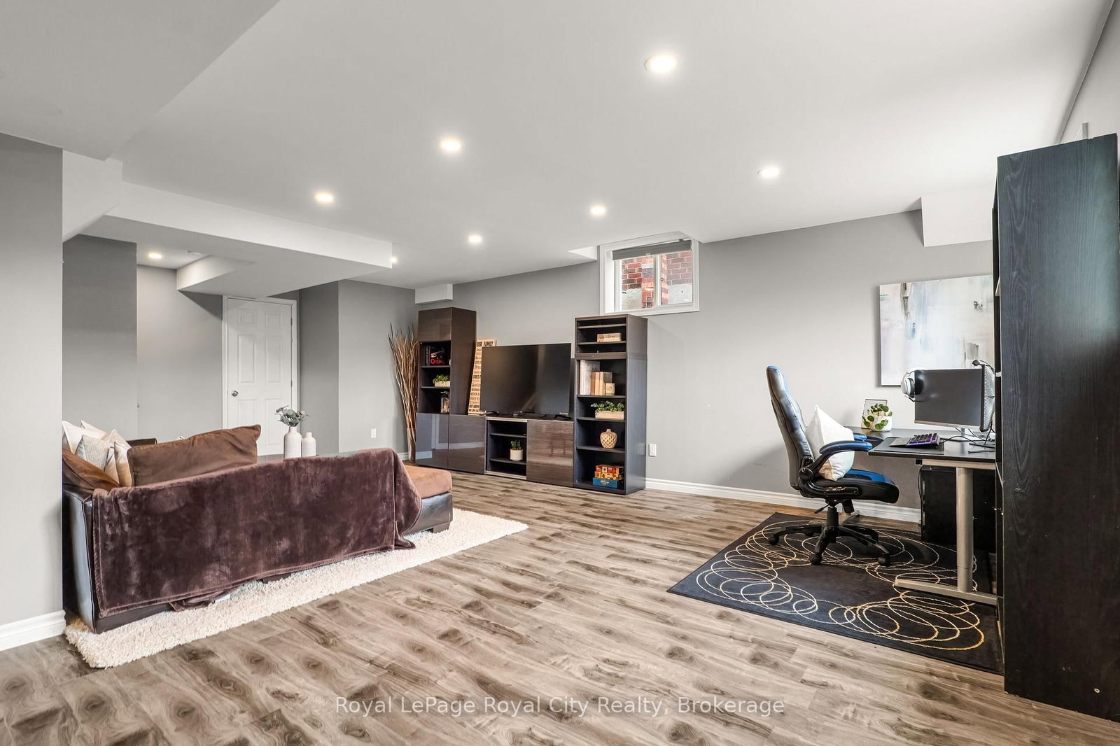 28 Newcastle Court - Photo 37