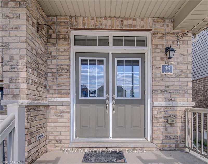 49 Duckworth Rd, Cambridge, N3H 0C1 | Image 2