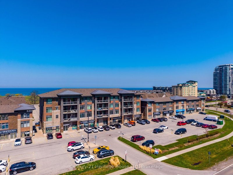 402 - 520 North Service Rd, Grimsby, L3M 0C9 | Image 2