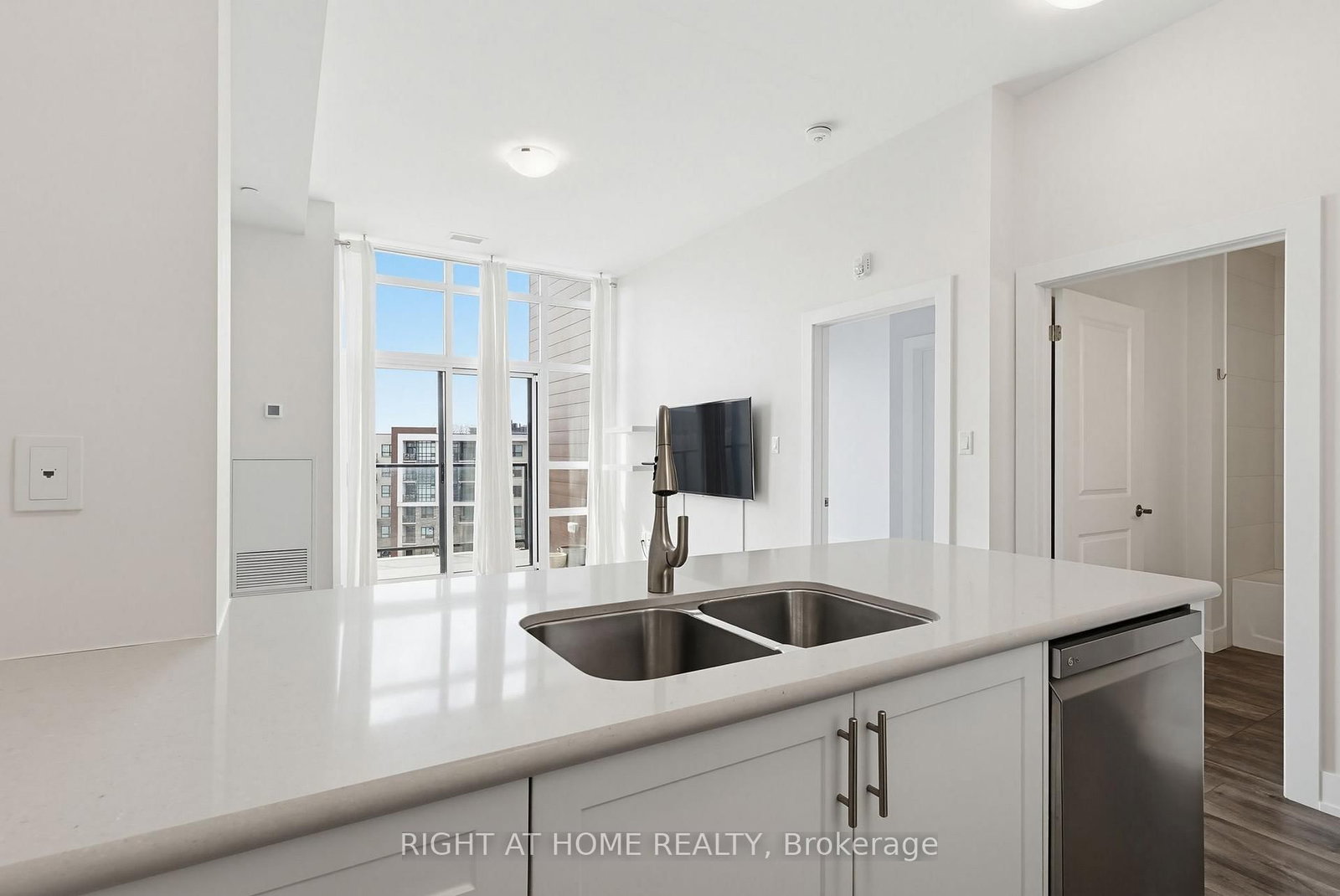 101 Shoreview Place, Unit 623 - Photo 11