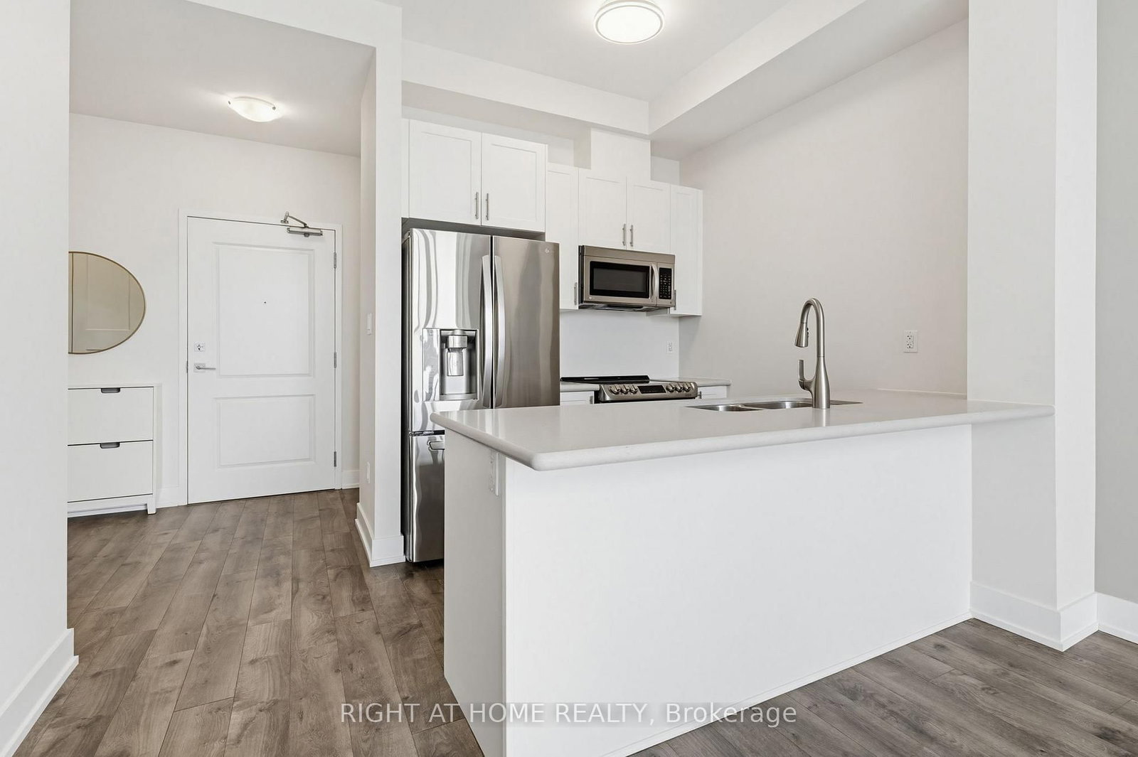 101 Shoreview Place, Unit 623 - Photo 4