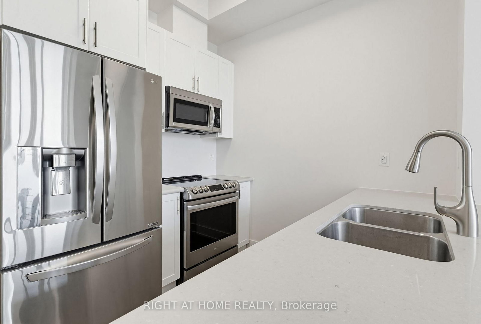 101 Shoreview Place, Unit 623 - Photo 5