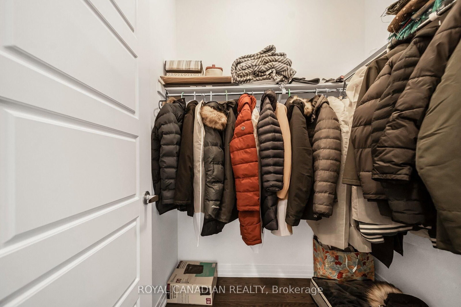 87 Soules Square - Photo 25