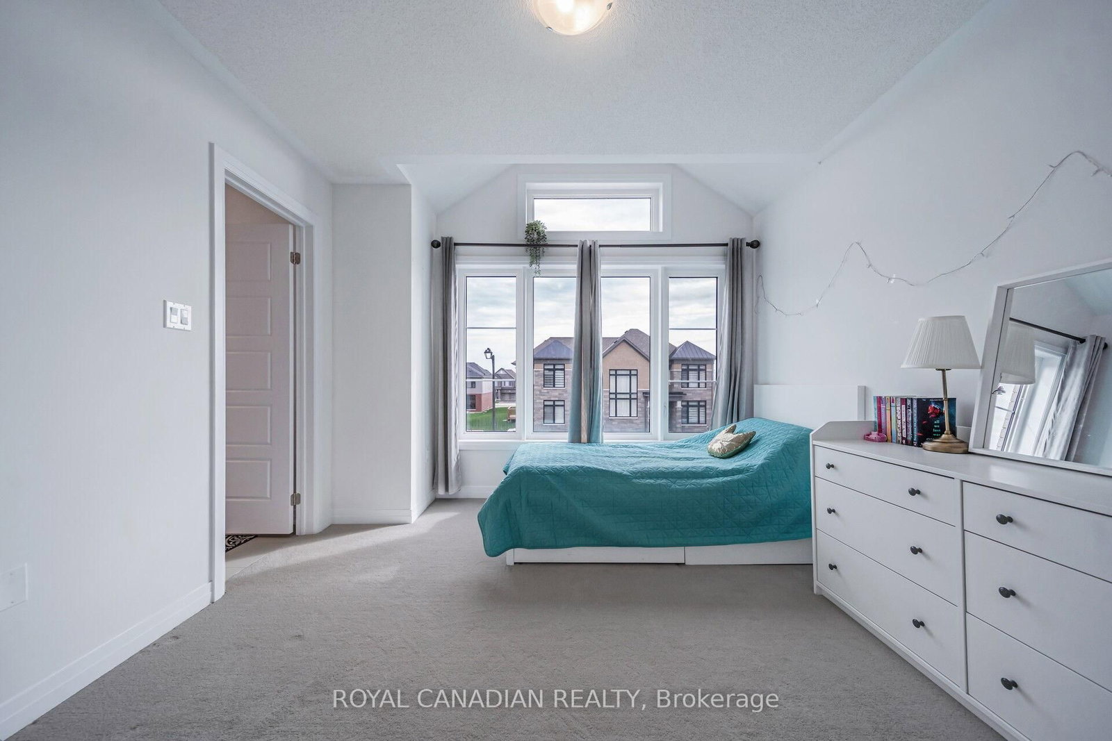 87 Soules Square - Photo 31