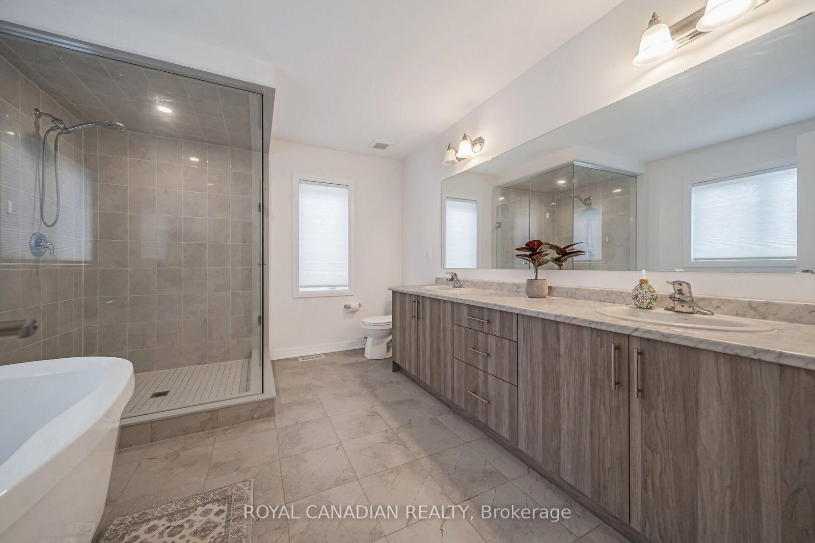 87 Soules Square - Photo 41