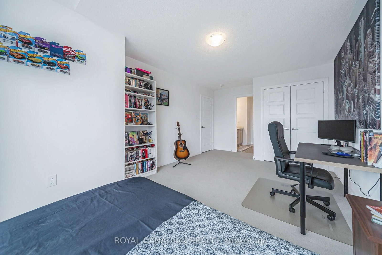 87 Soules Square - Photo 43