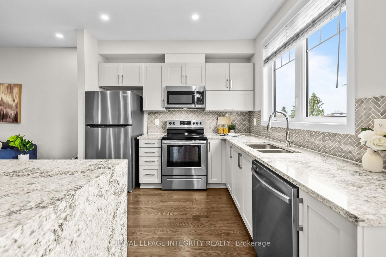 125 Attwell Private - Photo 13