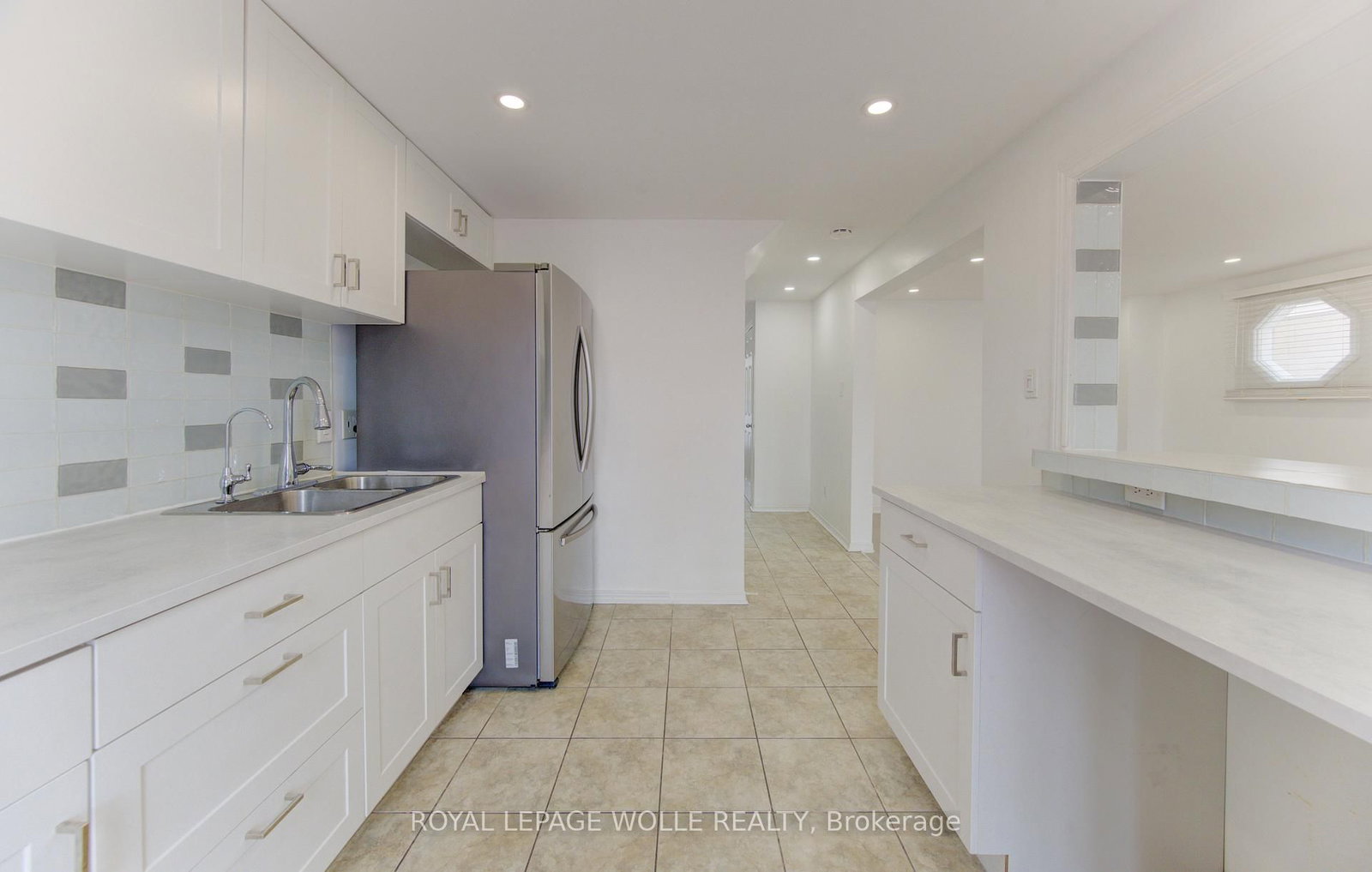51 Camrose Court - Photo 17