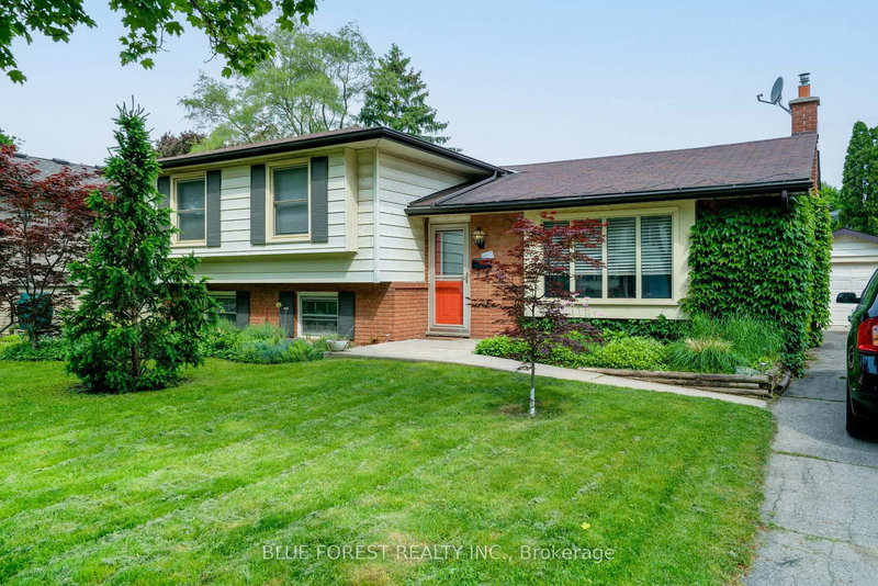 62 GLENBURNIE Cres, London North, N5X 2A3 | Image 2