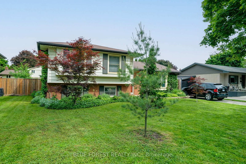 62 GLENBURNIE Cres, London North, N5X 2A3 | Image 3